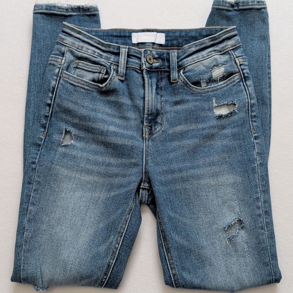 Vervet Blue Distressed High-rise Skinny Jeans - Picture 2 of 7